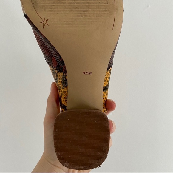 Gibson Latimer Brown Leather Peep Toe Snake Mules - Picture 8 of 8